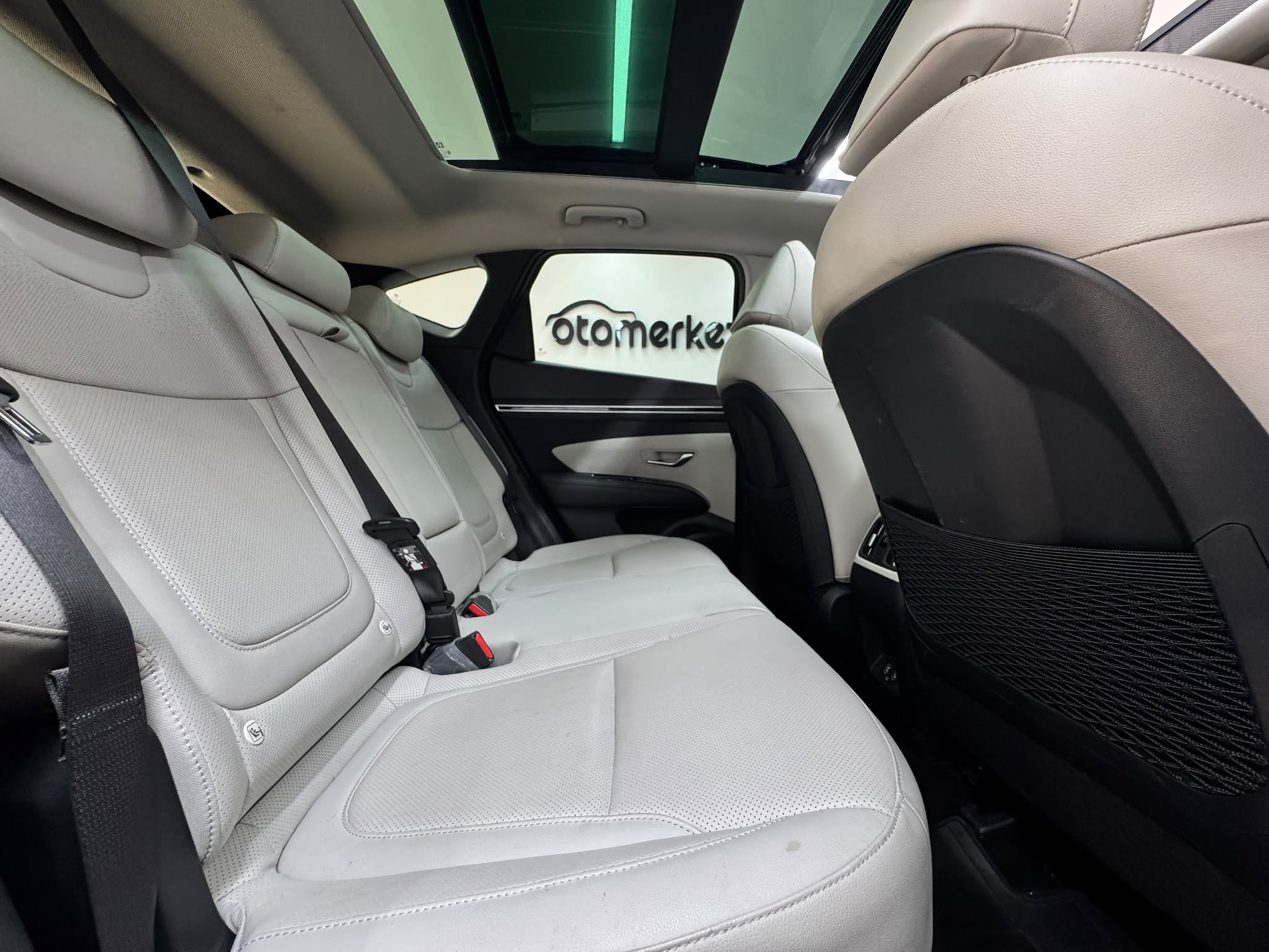 HYUNDAI TUCSON 23